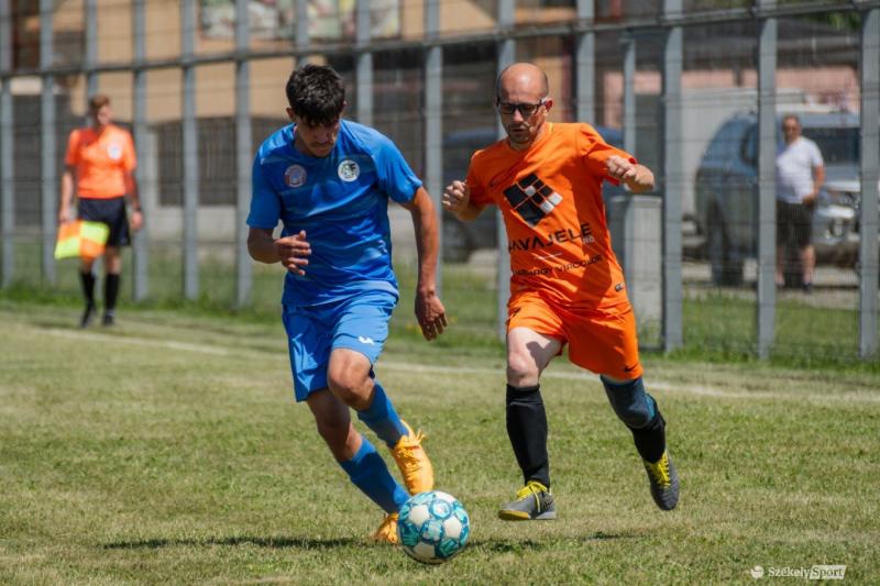 Az Udvarhely körzetében megrendezett izgalmas egymás elleni mérkőzések során dőltek el a dobogós helyezések | Székely Sport