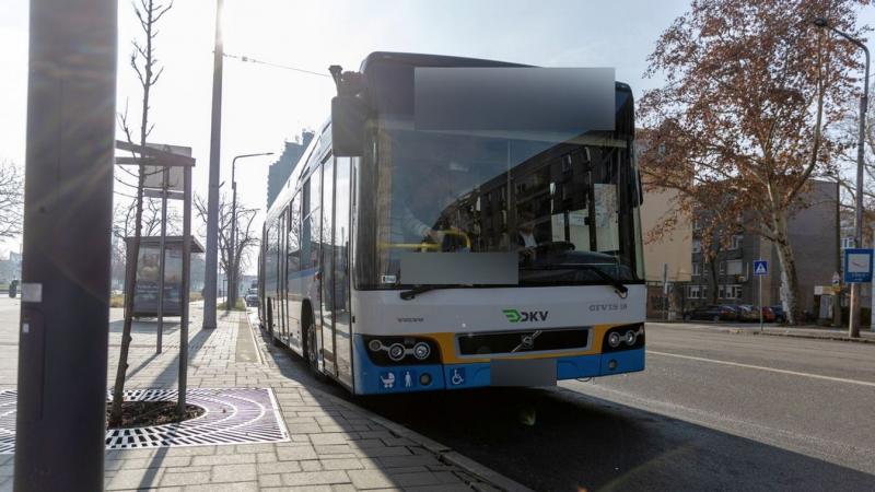 Figyelem, Debrecenben fontos forgalmi változások lépnek életbe! Egy hétre átmenetileg módosul bizonyos buszjáratok útvonala. Kérjük, tájékozódj a részletekről, hogy zökkenőmentesen tudj közlekedni!