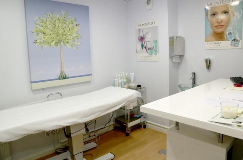 Új irányvonal a háziorvosi praxisban: a 65 év felettiek szűrővizsgálatait már nem fogják értékelni.