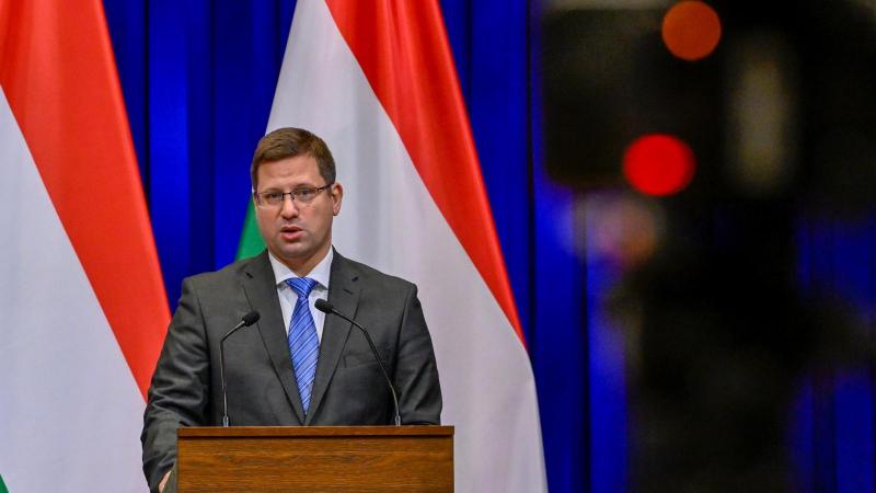 Gulyás Gergely megjegyzése Nagy Feróról: A Kossuth-díj a művészet terén nyújtott kiemelkedő teljesítmények elismerésére szolgál.